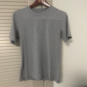 Lululemon Heather Gray T-shirt Size Small